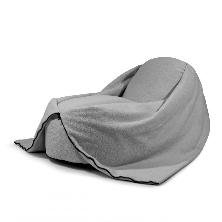 Se muestra un bean bag puff de tela borreguito COCOON 100 TEDDY (100×55×60 cm), moderno, gris, ideal para salón, dormitorio o sala de juegos, sobre fondo blanco y ofrece comodidad ergonómica en cualquier espacio.