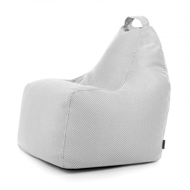 El Bean Bag Play Capri - uso exterior es un asiento tipo puf de color gris claro texturizado con respaldo alto y asa superior, mostrado de lado sobre fondo blanco.