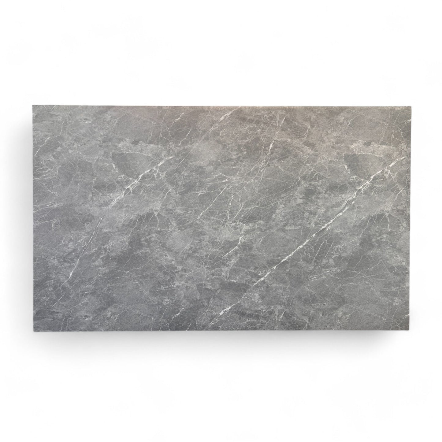 Mesa de centro de exterior OCEAN, aluminio y cristal cerámico gris con vetas blancas, de 125×75×28 cm, estilo moderno, ideal para espacios al aire libre, mostrada sobre fondo blanco.