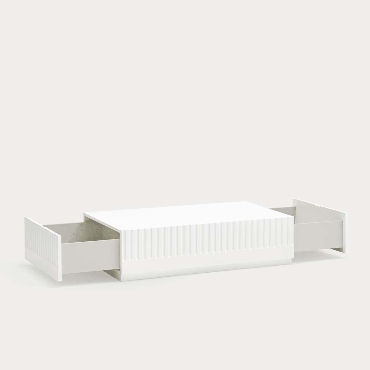 La Mesa de Centro Doric es una caja de almacenamiento rectangular blanca que presenta lados texturizados y dos cajones abiertos que se extienden desde cada extremo, brindando almacenamiento oculto sobre un fondo liso.