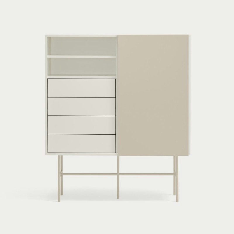 El Aparador con Puerta Corredera y Cajones Nube 1P4C es un mueble minimalista blanco con estantes abiertos en la parte superior izquierda, cuatro cajones en la parte inferior y una puerta corrediza beige en el lado derecho. Representa un diseño minimalista elegante, perfecto como mueble auxiliar versátil para cualquier espacio moderno.