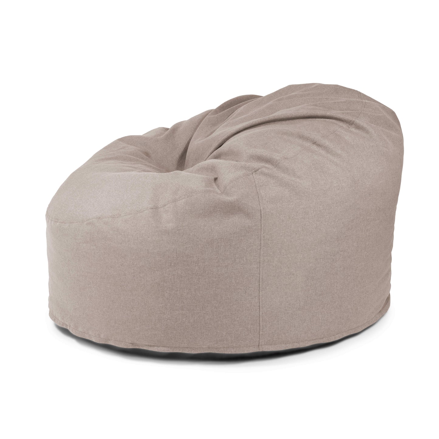 El Foam Bean Bag Om 135 Riviera para exterior ofrece un asiento cómodo en color beige sobre fondo blanco.