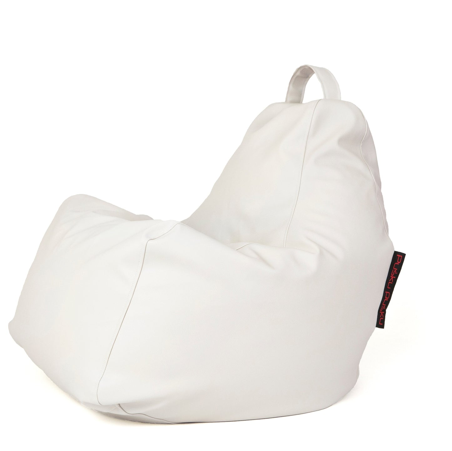 El Bean bag Play Outside - uso exteriores es un sillón bean bag blanco con respaldo alto y asa de transporte, diseñado como asiento ergonómico, que se muestra sobre un fondo blanco liso.