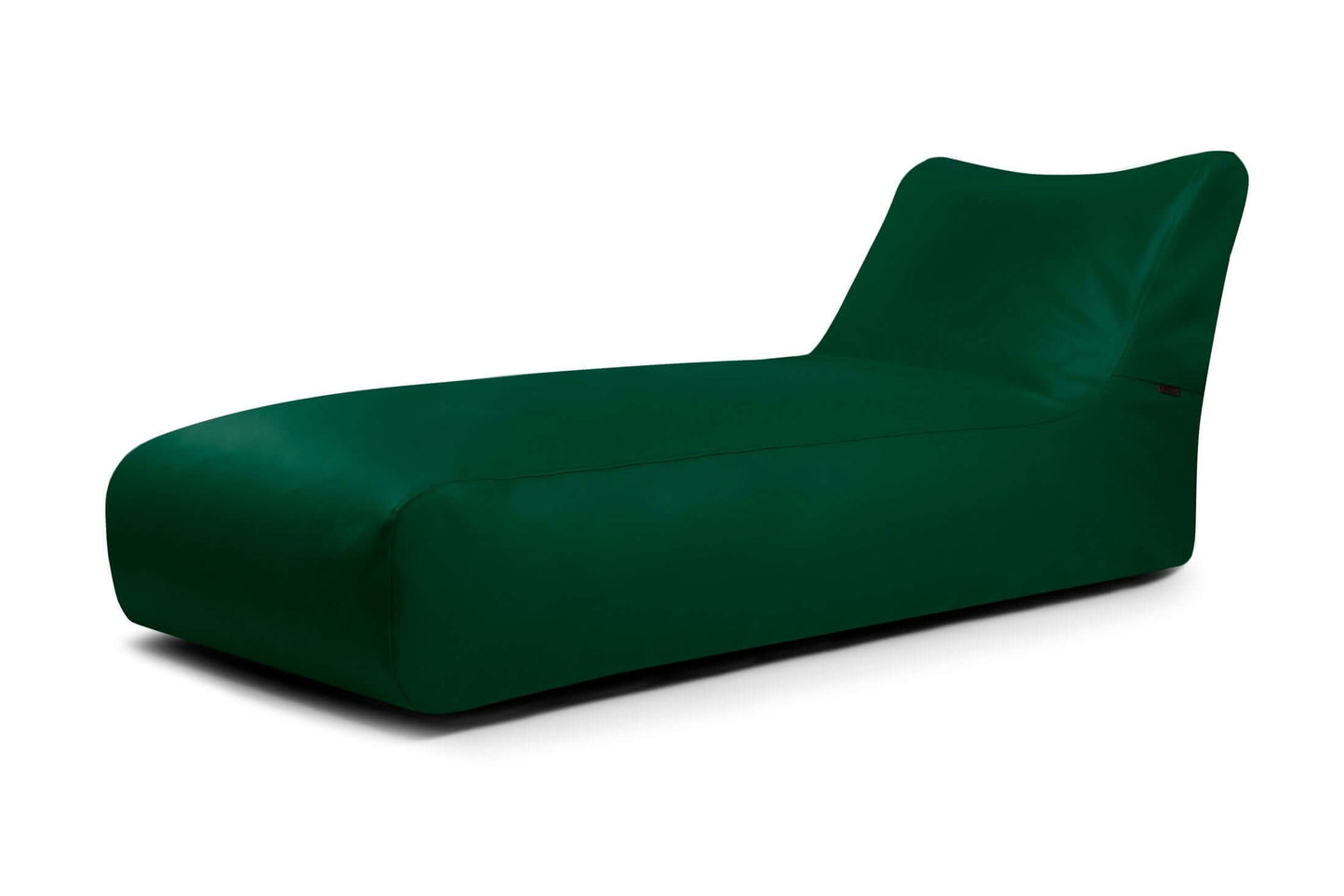 El Bean bag Sunbed 90 Outside presenta un moderno exterior verde, un suave diseño minimalista y un respaldo suavemente elevado, perfecto para su uso en exteriores con cualquier telón de fondo.