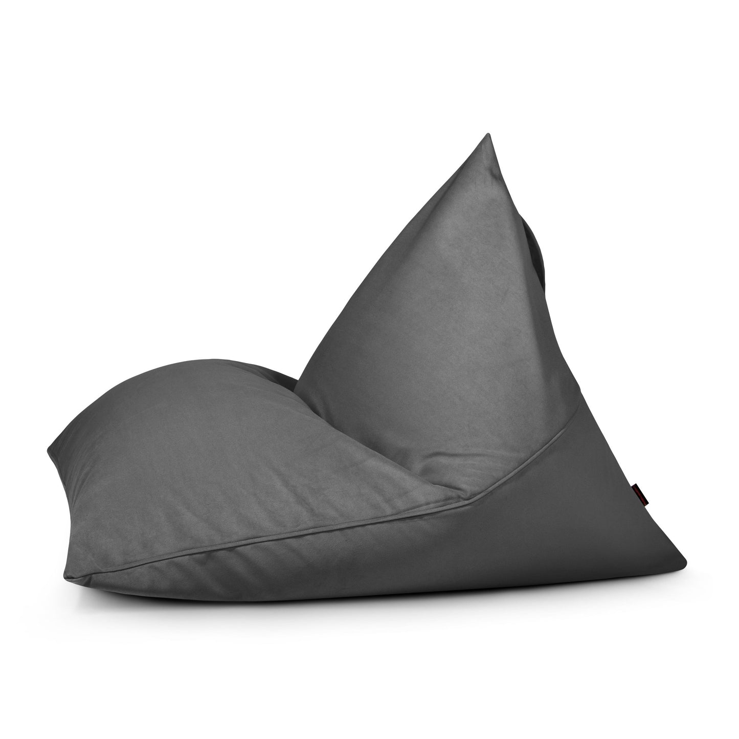 Un gran y moderno puff bean bag de terciopelo RAZZ BARCELONA (110×130×90 cm) se muestra de perfil con su forma triangular sobre fondo blanco, perfecto para salones, dormitorios o espacios chill-out.
