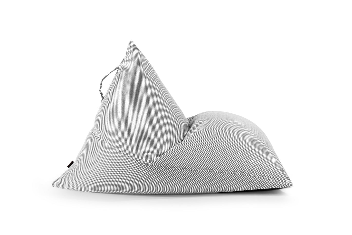 A Bean bag puff juvenil de tela repelente al agua 110×130×90 cm -moderno- exterior- RAZZ CAPRI en color gris, con respaldo triangular y tejido texturizado, se muestra sobre fondo blanco.