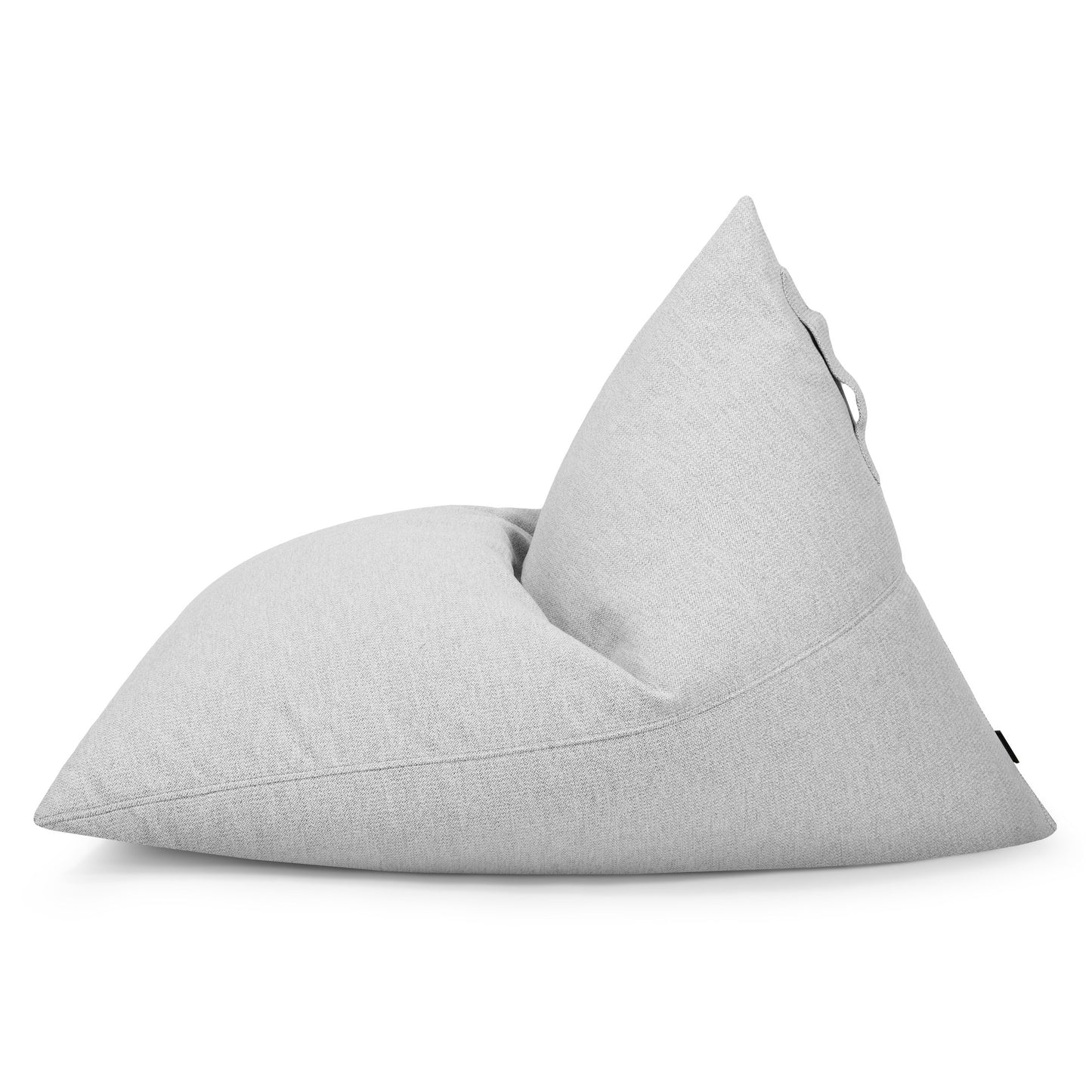 Bean bag puff juvenil RAZZ DUNES de tela repelente al agua (110×130×90 cm), diseño moderno en color gris claro, funda lavable, mostrado de lado sobre fondo blanco.
