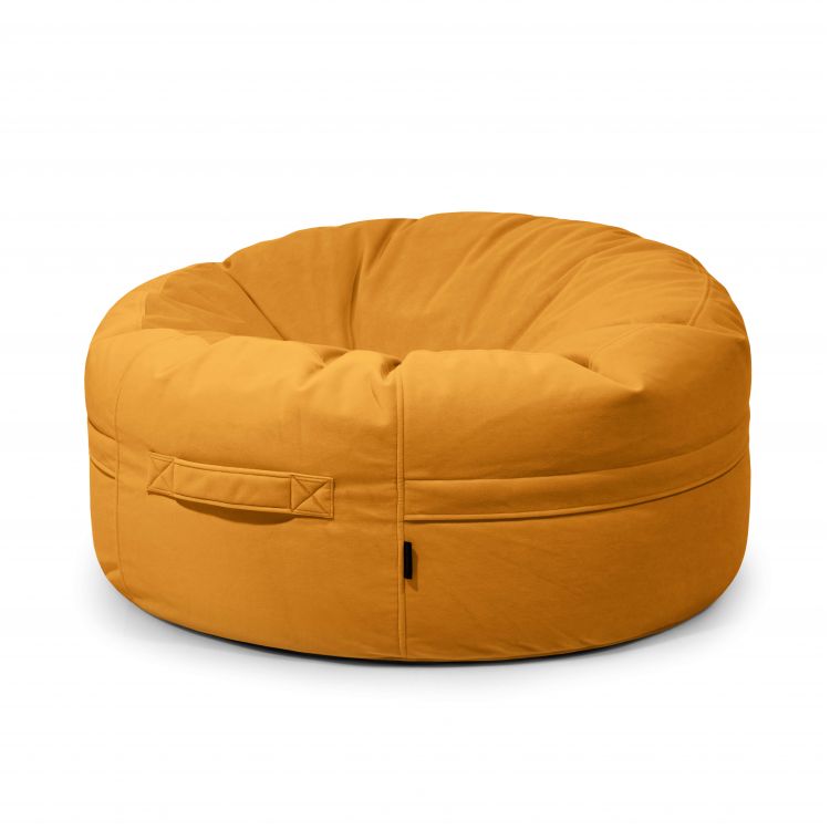 Sillón grande redondo de terciopelo (105×105×50 cm), modelo ROLL 105 BARCELONA, de estilo moderno para uso en interiores, sobre fondo blanco liso.