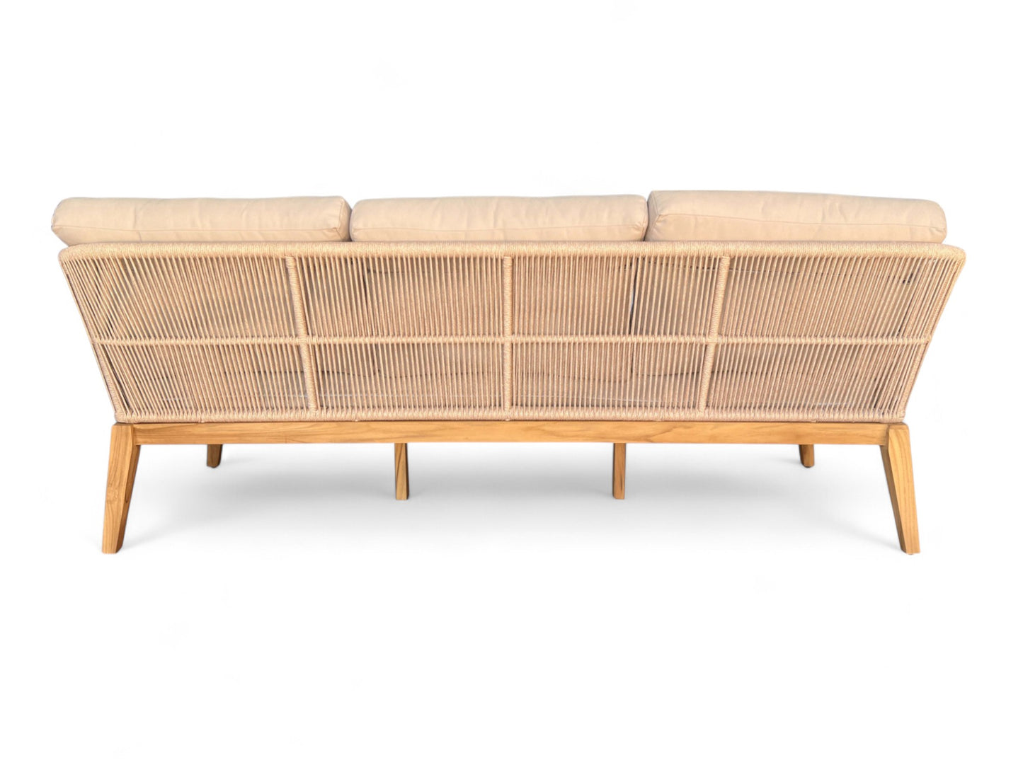 Vista posterior del Sofá 3 plazas de exterior de teca y cuerda sintética beige 200 × 77 × 75 cm - natural - NATURE, con marco de madera y detalles de cuerda tejida, ideal para espacios exteriores, sobre fondo blanco.