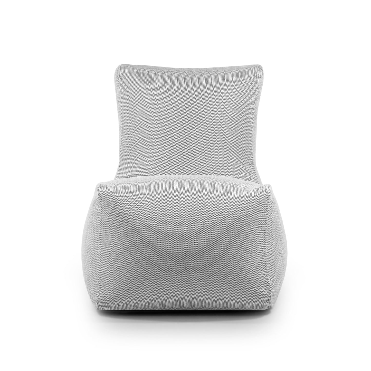 Una moderna tumbona de color gris claro con funda de tela texturizada y respaldo reclinable, ideal como mobiliario exterior o combinada con el Bean bag Seat Canaria - uso exteriores para una mayor comodidad al aire libre.