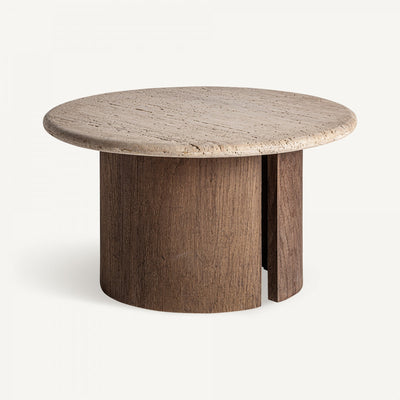 Mesa de centro redonda con patas negras y tapa de mármol blanco.