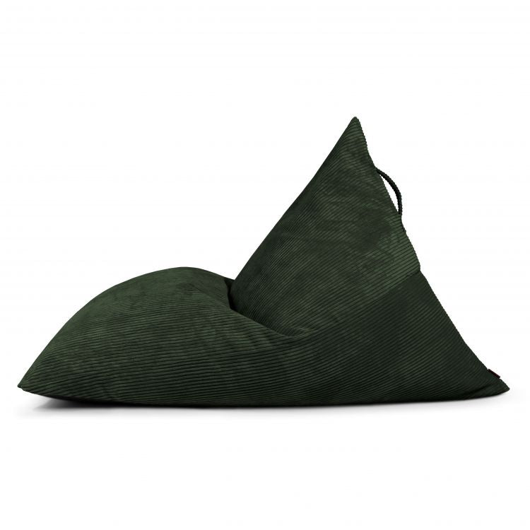 A Bean bag puff grande de terciopelo acanalado 155×120×95 cm RAZZMATAZZ WAVES, con respaldo triangular y asa superior, aparece sobre fondo blanco, combinando estilo moderno y comodidad para salón o dormitorio.