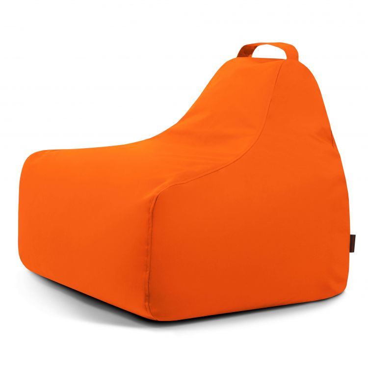 Juego Bean Bag Colorin - uso exterior de color naranja brillante con respaldo alto y asa superior, ideal como puff infantil, presentado sobre fondo blanco liso.