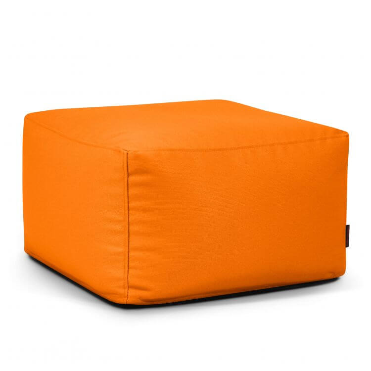 Un uff cuadrado SOFTBOX PROFUSE de 70×70×40 cm, tejido lavable y resistente al fuego, compacto y perfecto como asiento ergonómico. Ideal para interior, aparece sobre un fondo blanco.