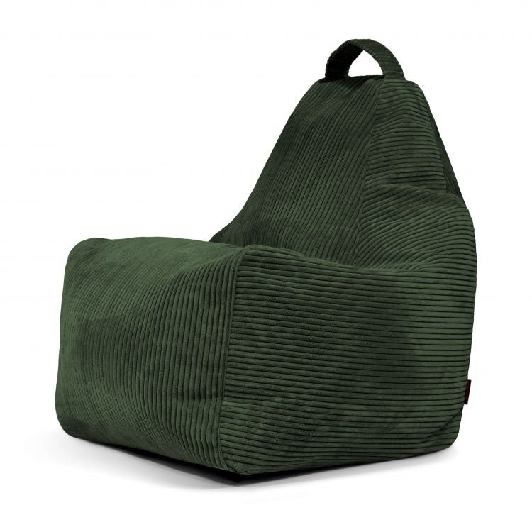 El Bean bag Play Waves de pana verde cuenta con un respaldo alto y un asa de transporte superior, ofrece un asiento ergonómico y se muestra sobre un fondo blanco.