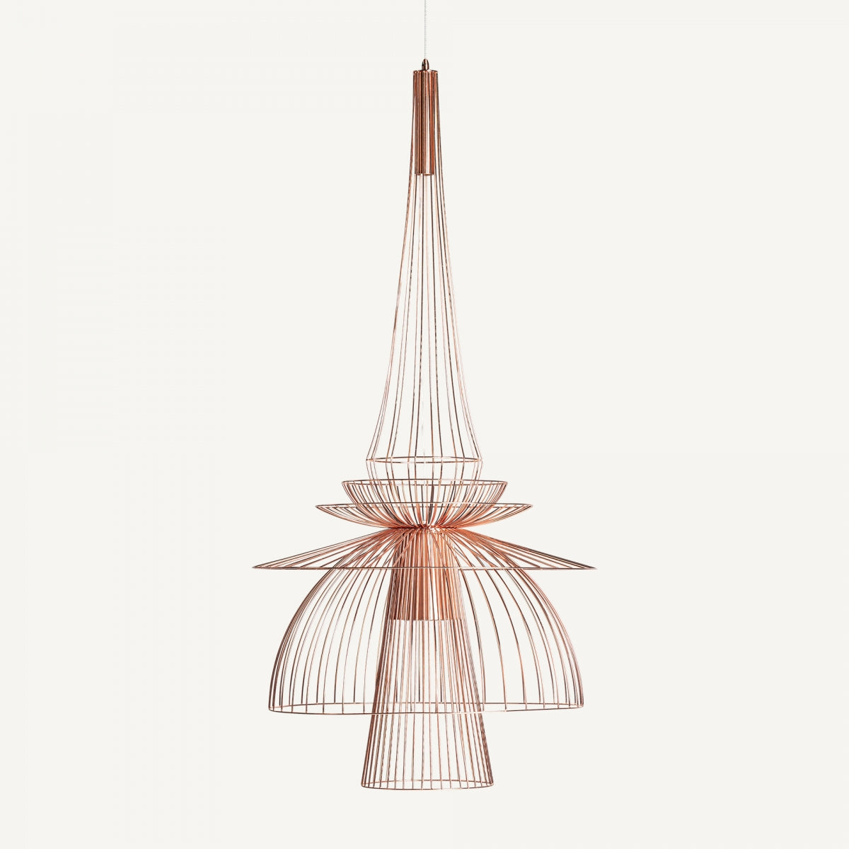 La lámpara colgante de hierro cobre art déco Turea presenta un marco de alambre de color cobre con un diseño geométrico, que cuelga de un cordón para una iluminación elegante.