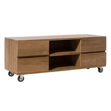  El Aparador de Madera de Teca con Ruedas CD Bufette Mediano es un elegante mueble de TV de madera con dos estantes espaciosos y cuatro cómodos cajones con ruedas.