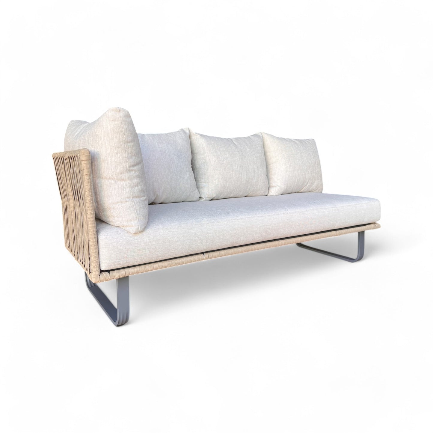 El INDIGO módulo sofá de exterior brazo derecho, estilo moderno, mide 200×75×75 cm y cuenta con estructura de aluminio y cuerda beige, sobre fondo blanco.