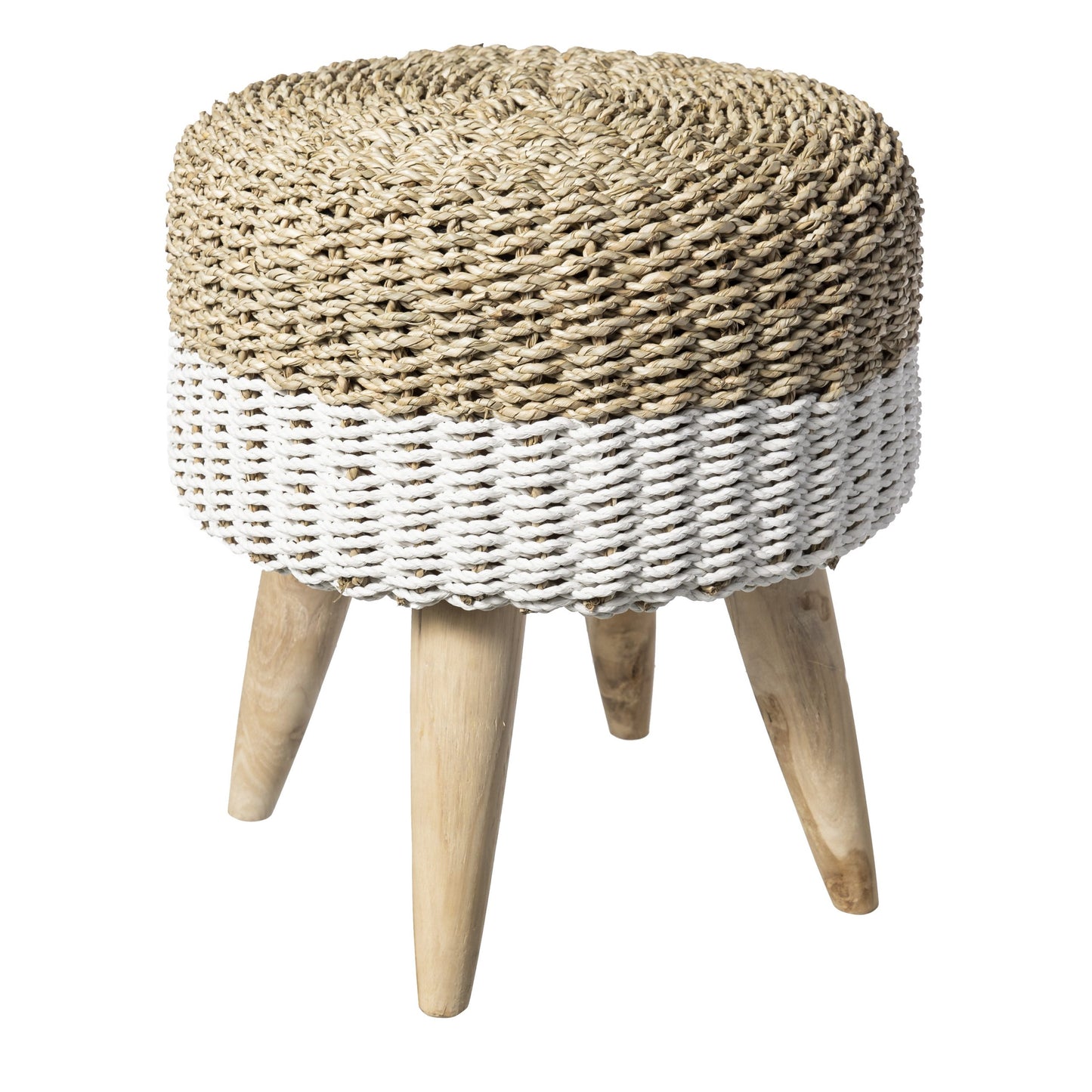 Conoce el Puff Redondo de Seagrass Natural/Blanco NATWHITE: un pequeño taburete redondo con una parte superior tejida en Seagrass y patas de madera clara. Su mitad superior en color tostado contrasta elegantemente con la parte inferior en color blanco, agregando sofisticación a cualquier espacio.