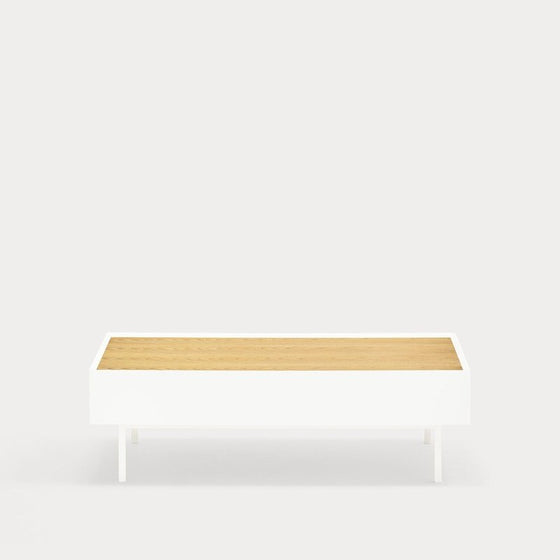 Un Flotante de Pared Arista 2E minimalista con una base blanca y una tapa de madera natural sobre un fondo blanco liso.