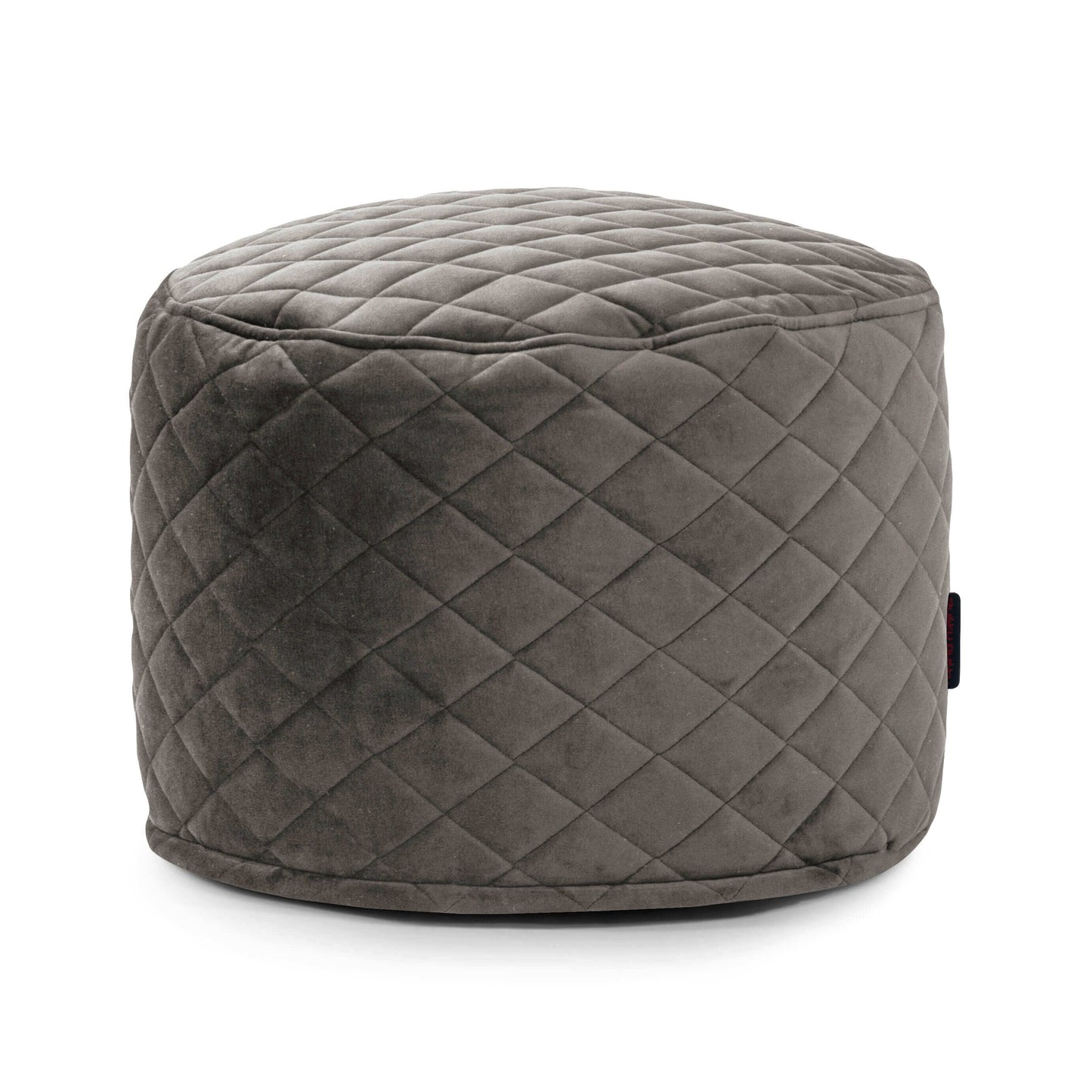 El Puff redondo de terciopelo acolchado MINI LURE LUXE (40×40×30 cm), compacto y cómodo para dormitorio o salón, presenta un diseño elegante y suave, fotografiado sobre fondo blanco.