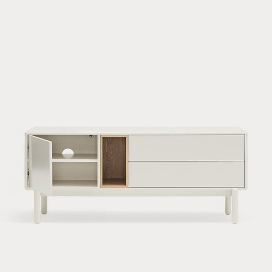 Un moderno Mueble TV Corvo 2P2C blanco con dos cajones cerrados y un compartimento abierto que deja al descubierto un estante de madera, diseñado como almacenamiento contemporáneo, sobre un fondo blanco liso.