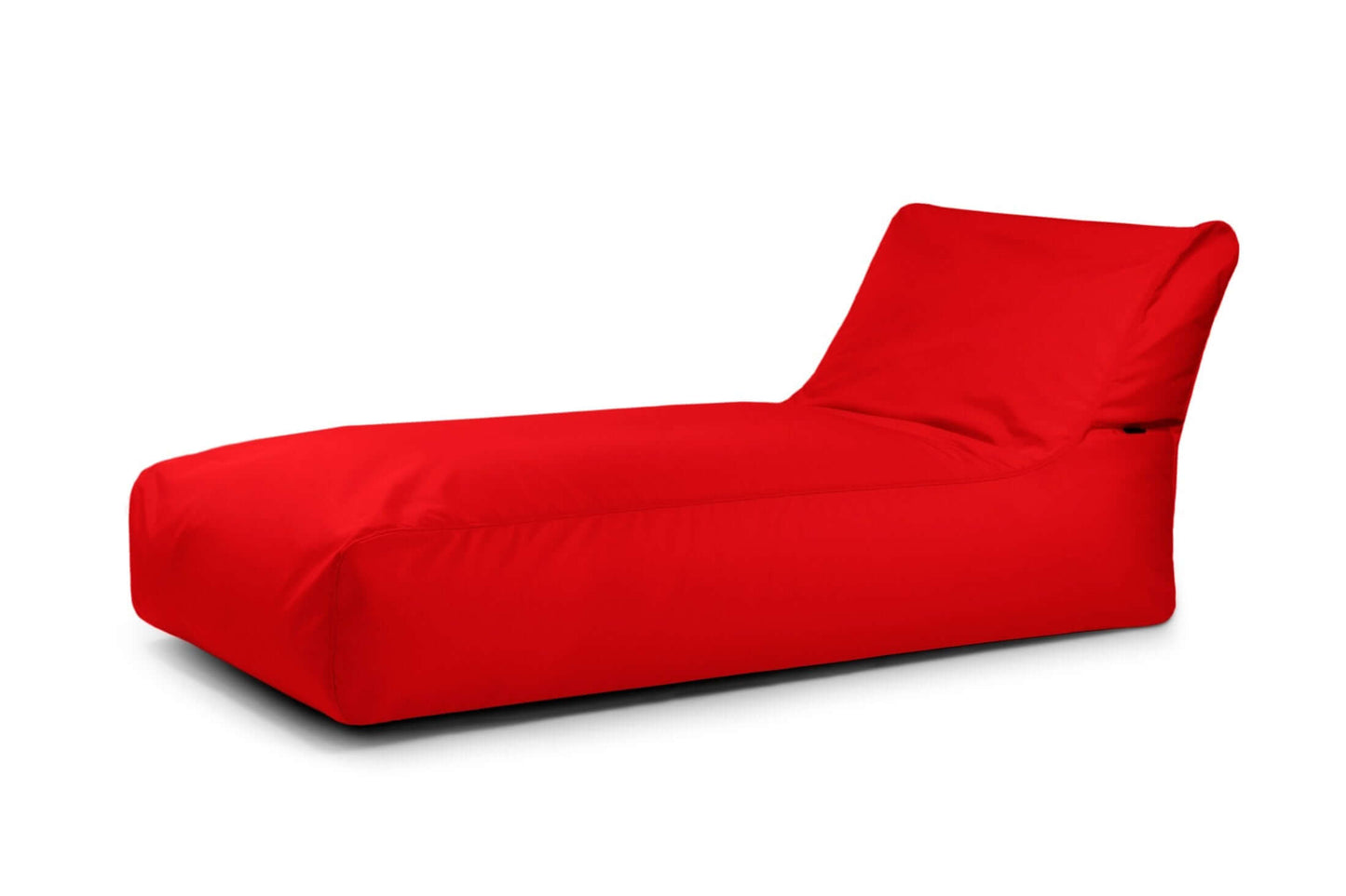 La tumbona Bean bag 90 Colorin - uso exteriores es una tumbona de tela roja con respaldo inclinado, ideal para relajarse en su terraza o como elegante tumbona terraza, mostrada sobre fondo blanco.