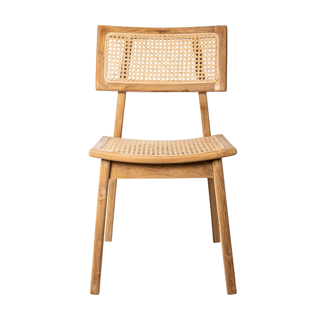 La Silla de comedor en madera y ratán Robot presenta un diseño contemporáneo con asiento y respaldo de mimbre tejido. Colocado de frente sobre un fondo blanco, ejemplifica el diseño contemporáneo, elaborado a partir de madera de alta calidad.