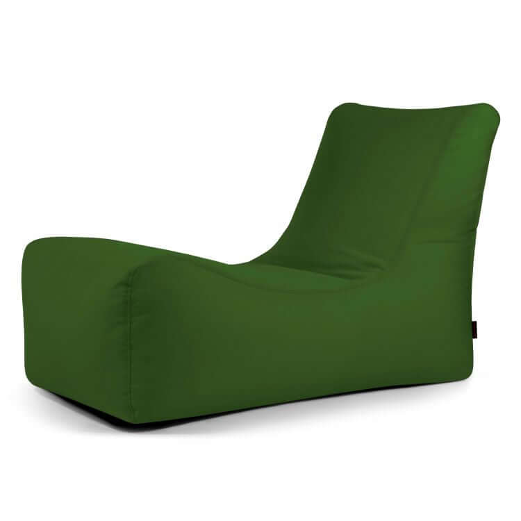 Un Bean Bag Lounge Colorin verde, moderno, sin brazos, para uso en exteriores, con un respaldo ligeramente reclinado, similar a un sillón ergonómico, que se muestra sobre un fondo blanco liso.