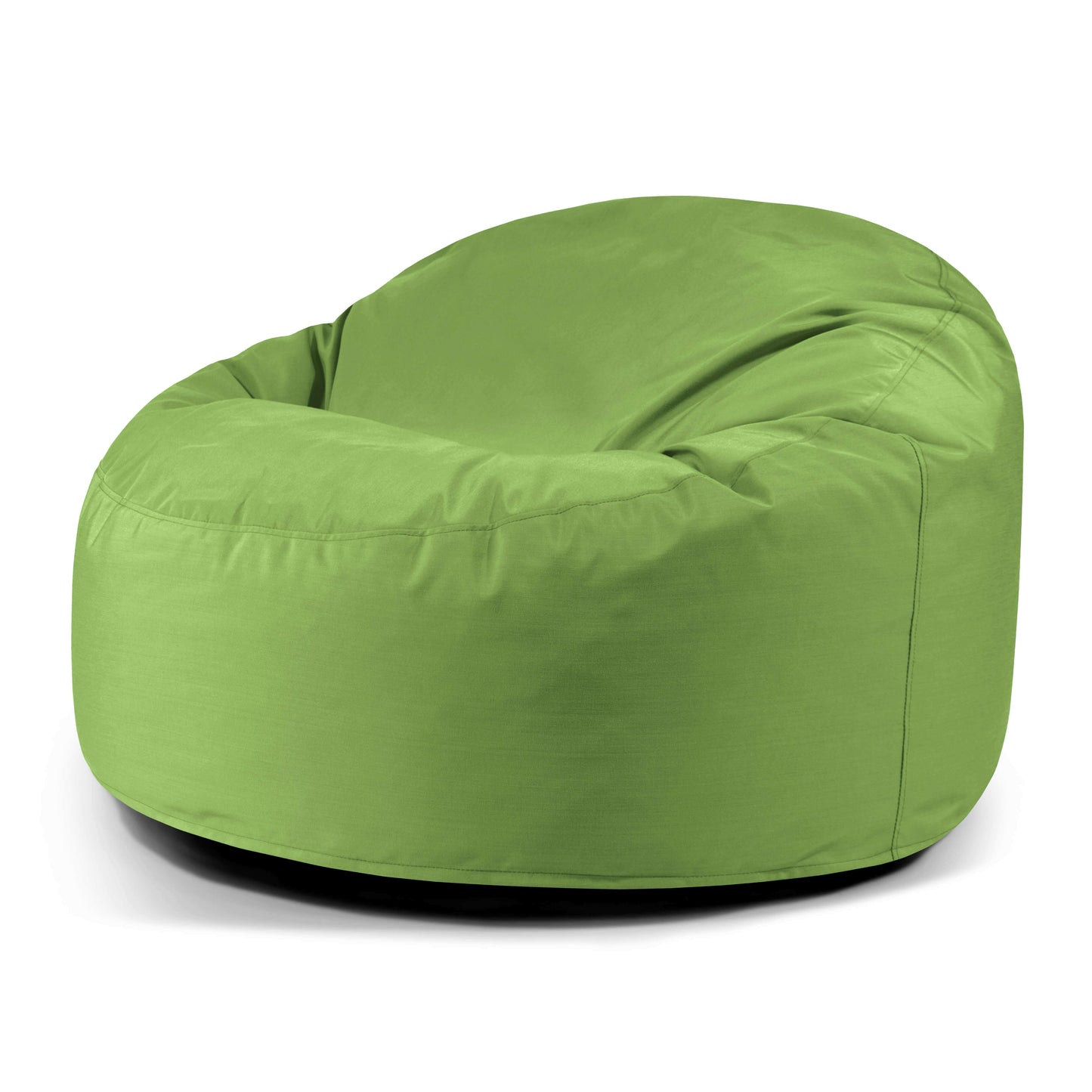 Sobre fondo blanco, un moderno sillón verde de espuma, 110×110×75 cm, fabricado con tejido hidrófugo OM 110 COLORIN para uso en interiores y exteriores.