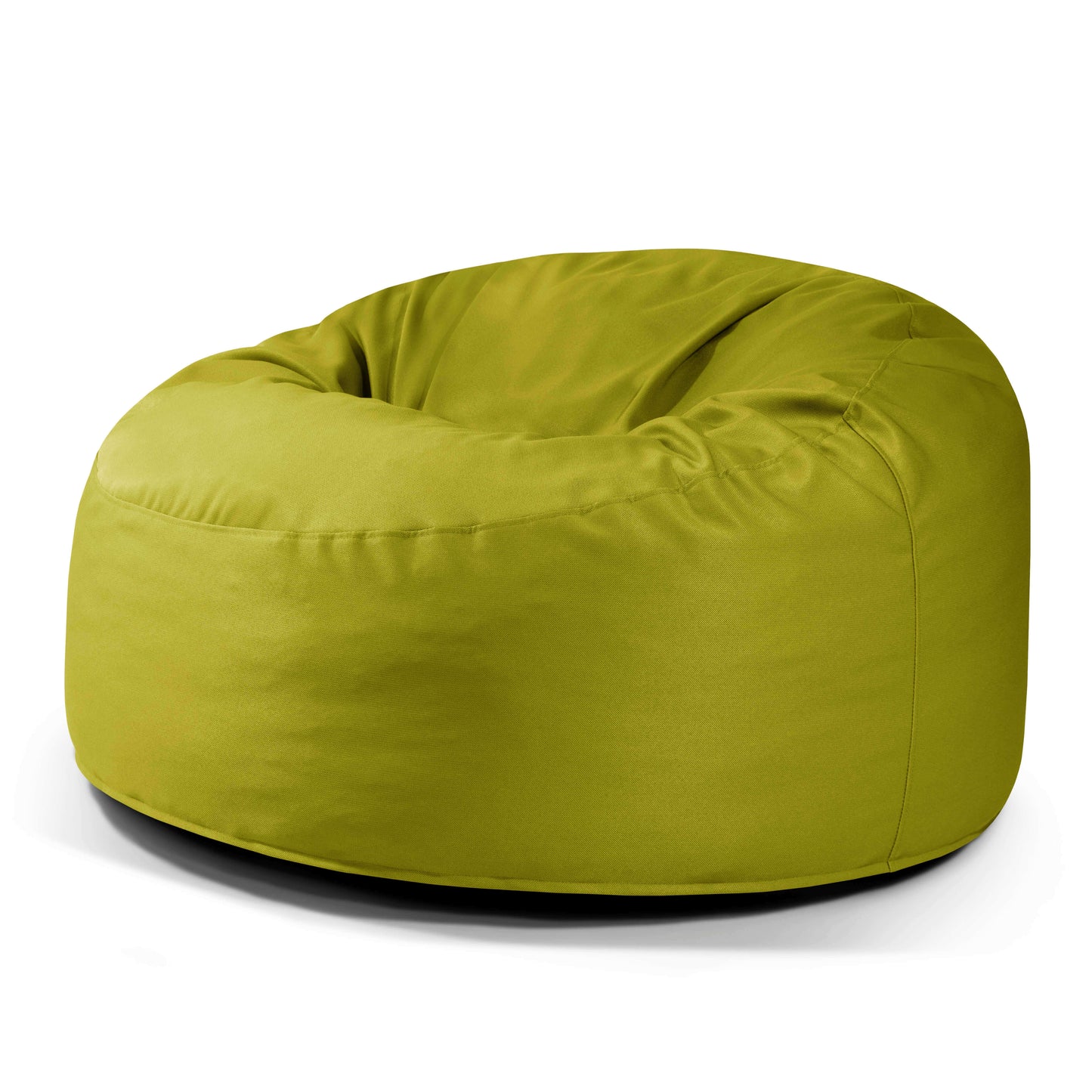 El Foam Bean Bag OM 110 Barcelona, relleno de copos de espuma de alta densidad, presenta una superficie lisa de tela verde y se despliega sobre un fondo blanco liso.