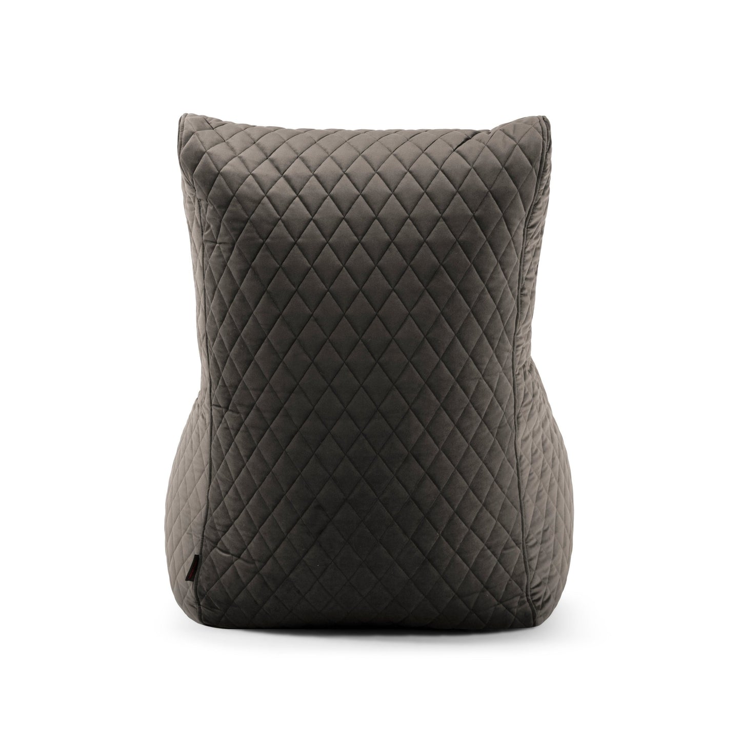 El Sillón Bean bag Lure Luxe es un sillón bean bag grande de color gris oscuro con un diseño acolchado en forma de rombos, que ofrece un asiento ergonómico y un elegante confort, mostrado sobre un fondo blanco liso.