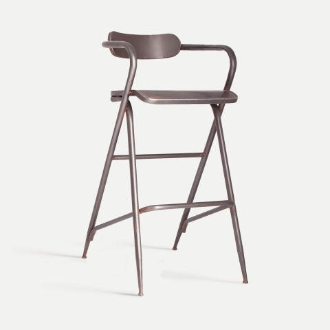 El Taburete alto 76 cm en hierro gris con respaldo Raich, con su diseño minimalista y respaldo curvado, realza cualquier cocina moderna con su estilo chic.